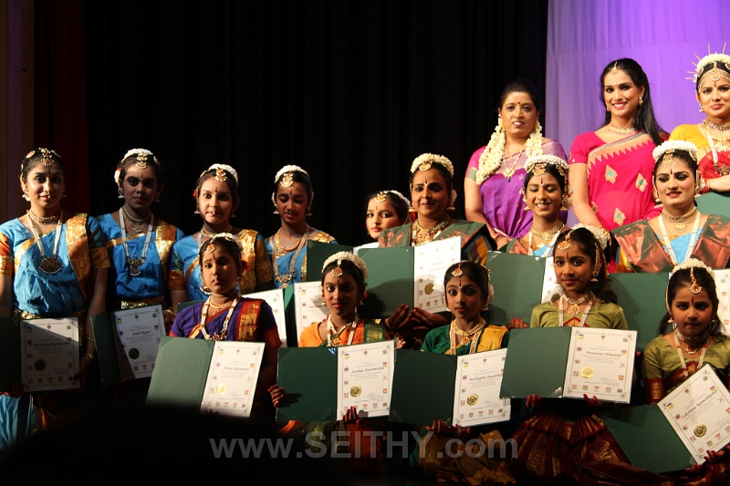 LORDKRISHNA-TORONTO300313SEITHY (530)